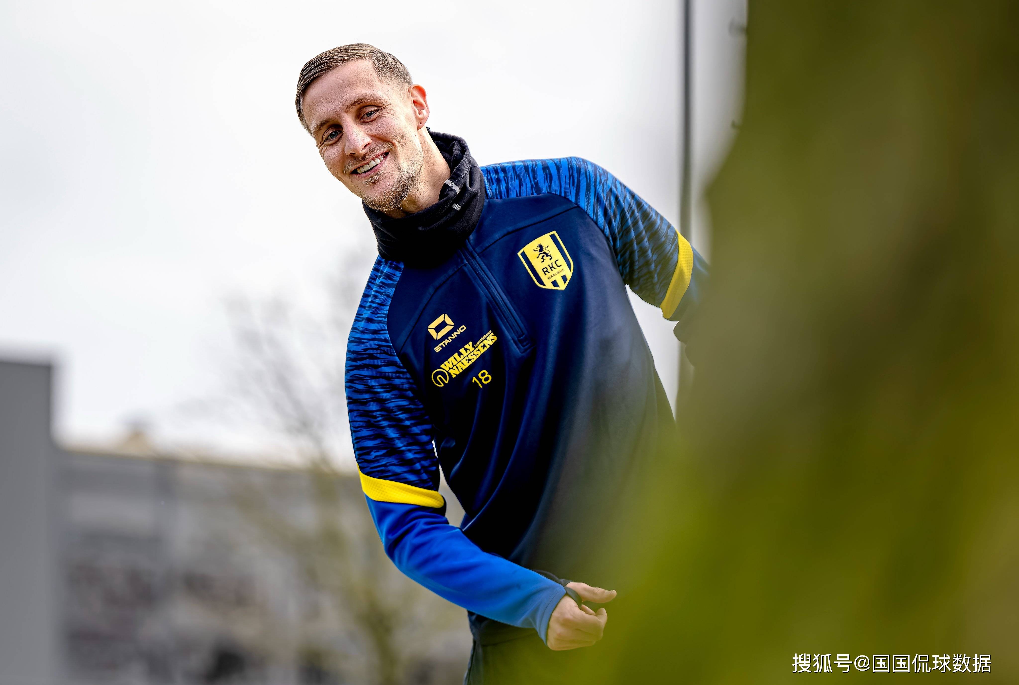 阿贾克斯荷甲90大胜全队8人破门 阿贾克斯荷甲90大胜全队8人破门